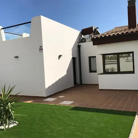 Villa Villa Ivy *